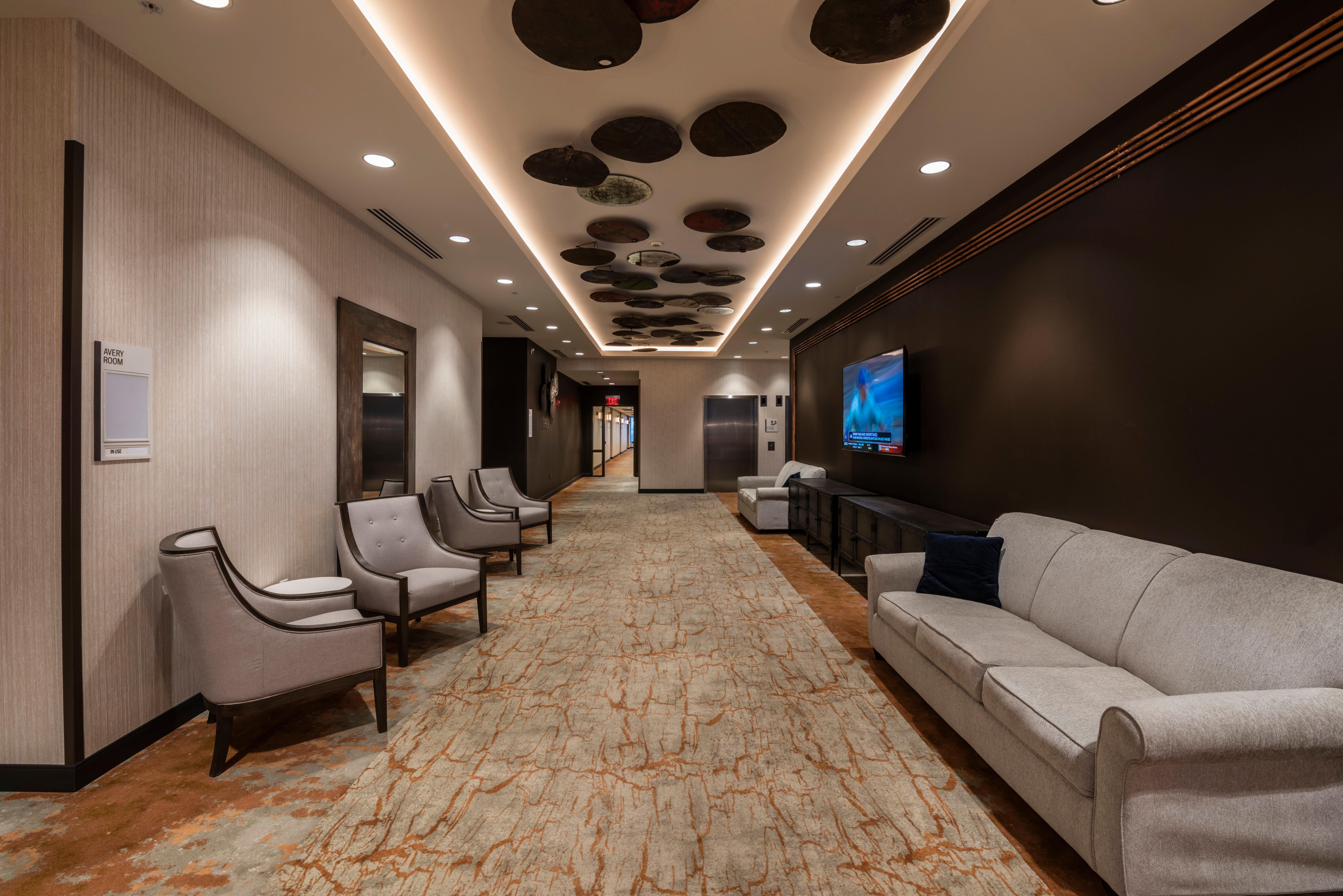 Hotel Indigo Tulsa Dwtn/Entertainment Area Buitenkant foto