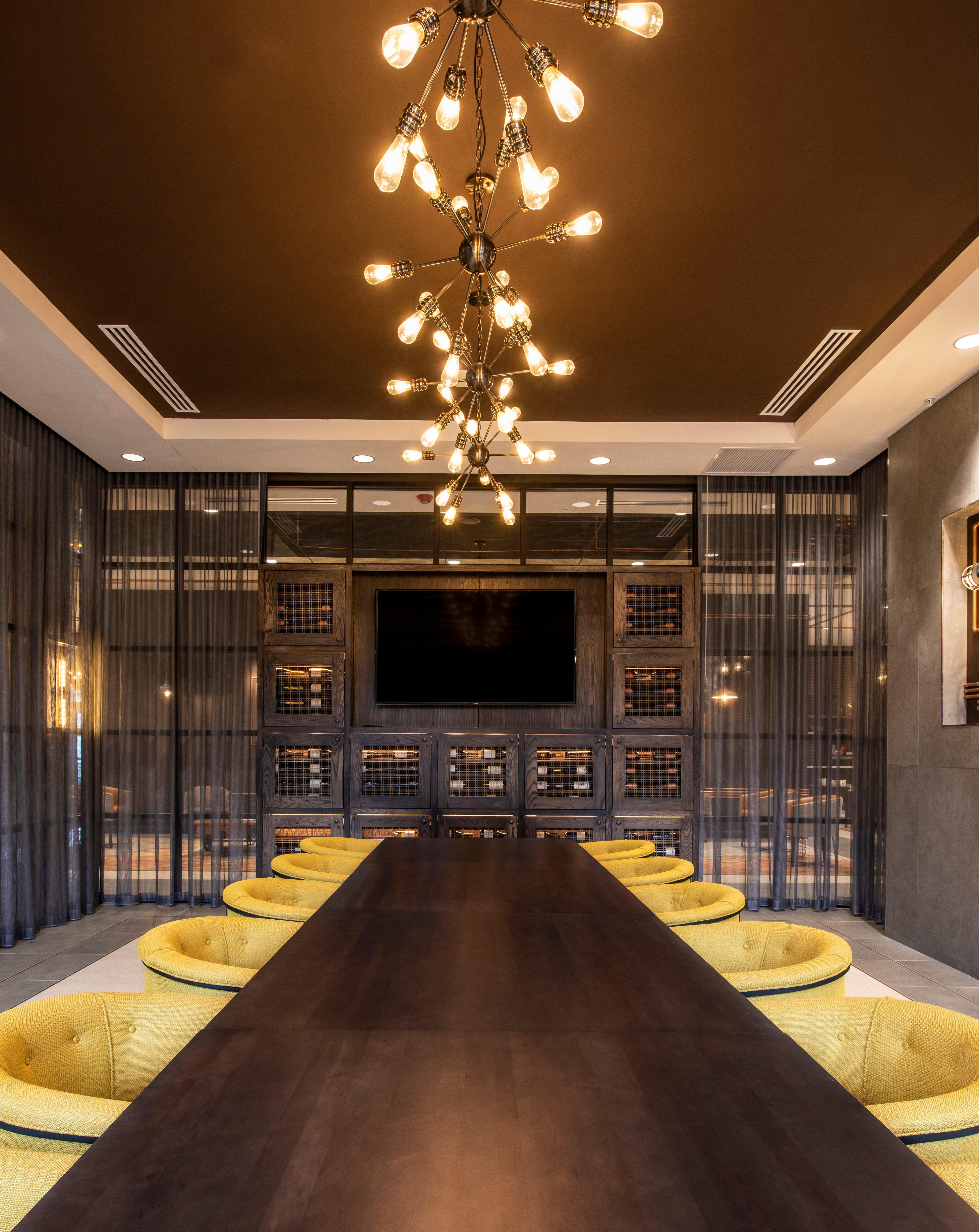 Hotel Indigo Tulsa Dwtn/Entertainment Area Buitenkant foto